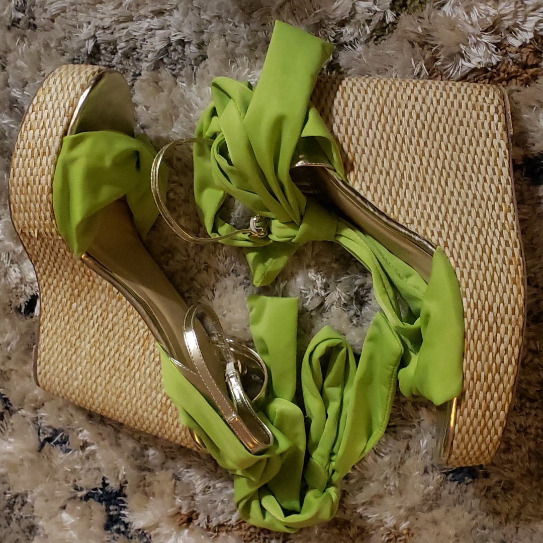 Lime Green Gold Ankle Strap  Lime Green Silk Texture Tie Straw Sole